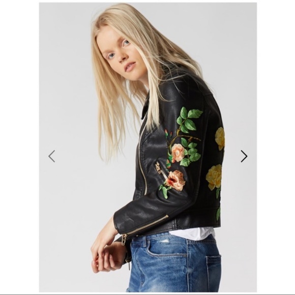 Blank NYC Jackets & Blazers - NWT BlankNYC BED OF ROSES VEGAN LEATHER JACKET S